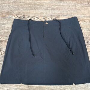 Columbia Black Women's Skirt Skort Shorts Medium 12 / 44